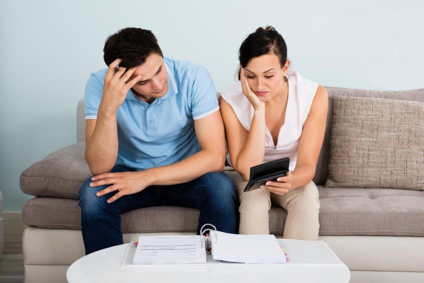 What does APR mean on credit cards?